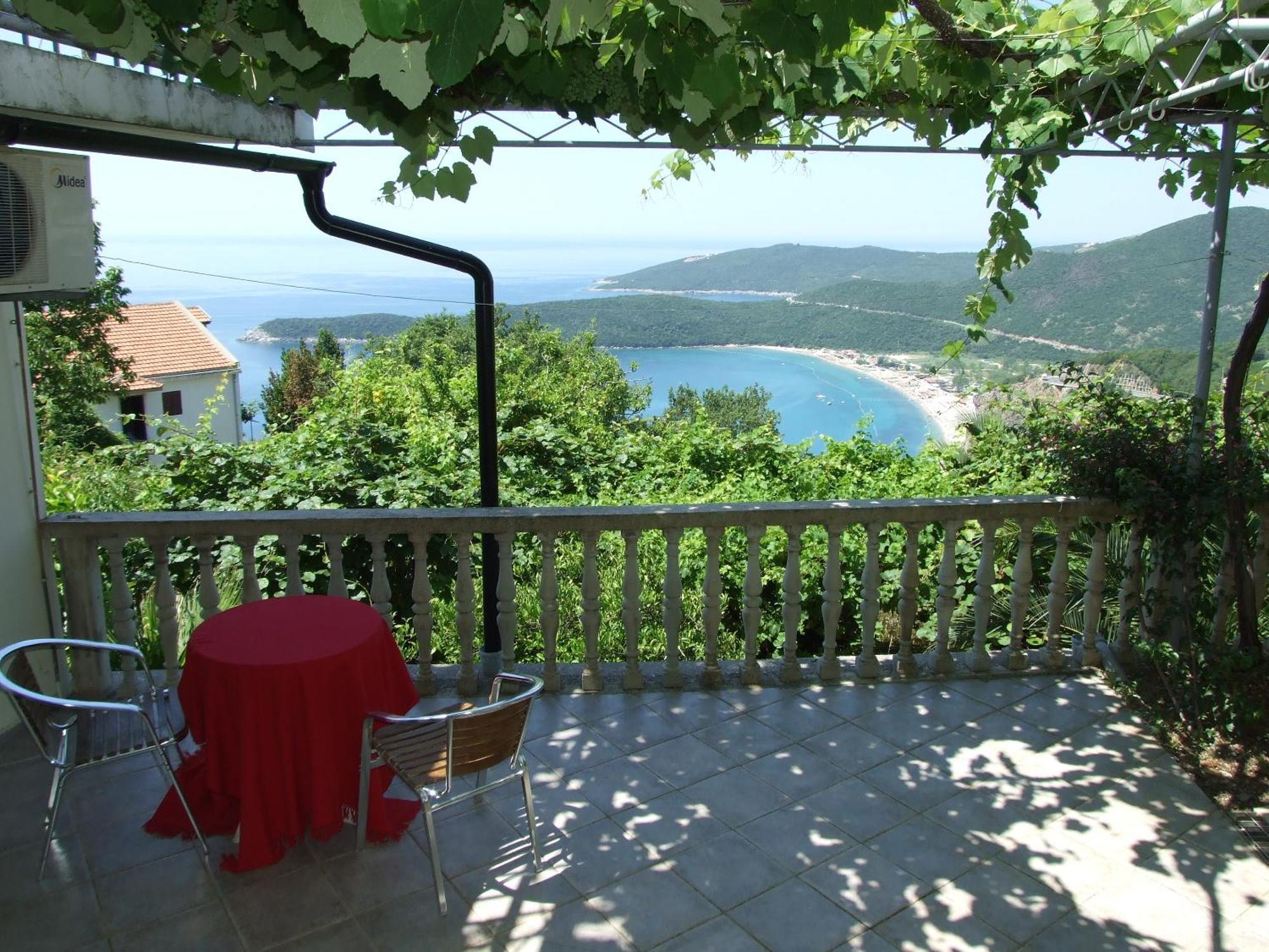 Apartments Nikvik Budva Pokoj fotografie